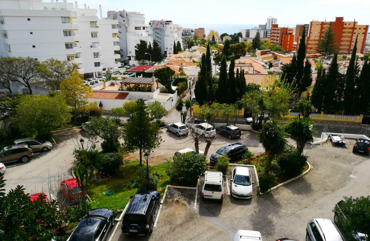 Apartamento Acuario Benalmadena Bagian luar foto